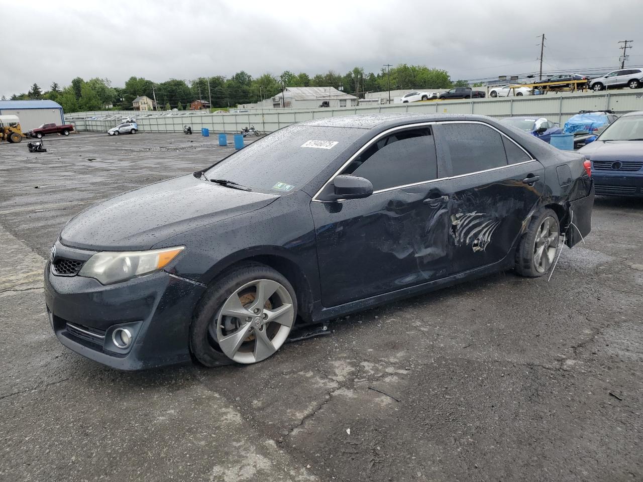 TOYOTA CAMRY L  *4T1BF1FK4DU668948*