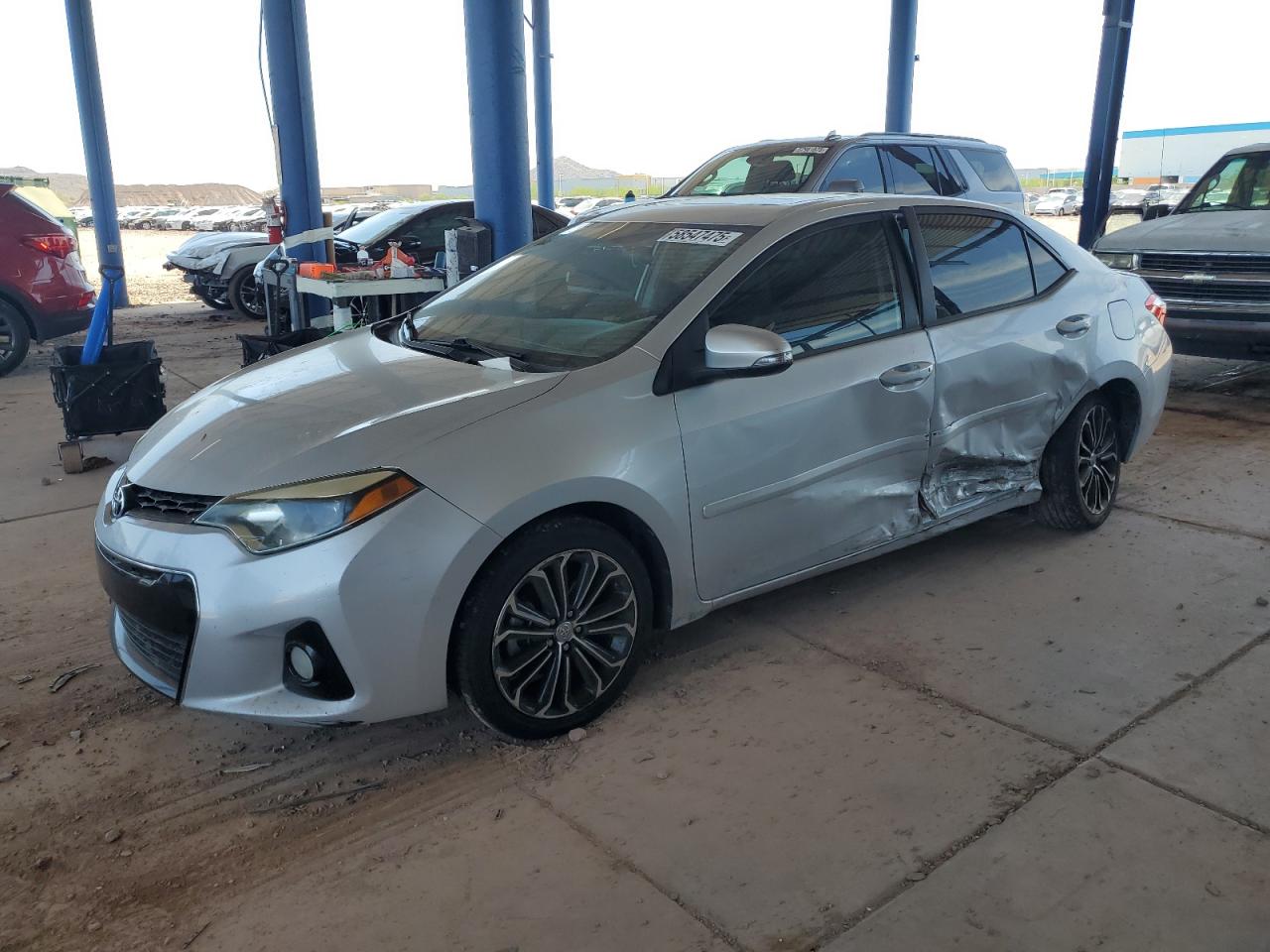 TOYOTA COROLLA L  *5YFBURHE9FP226876*