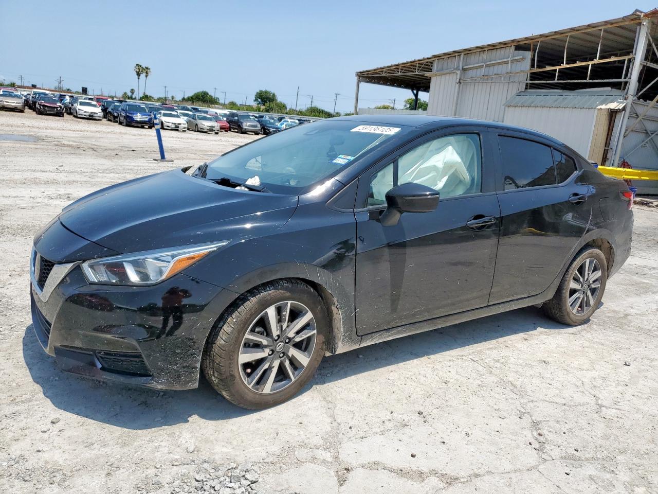 NISSAN VERSA SV  *3N1CN8EV9ML891564*
