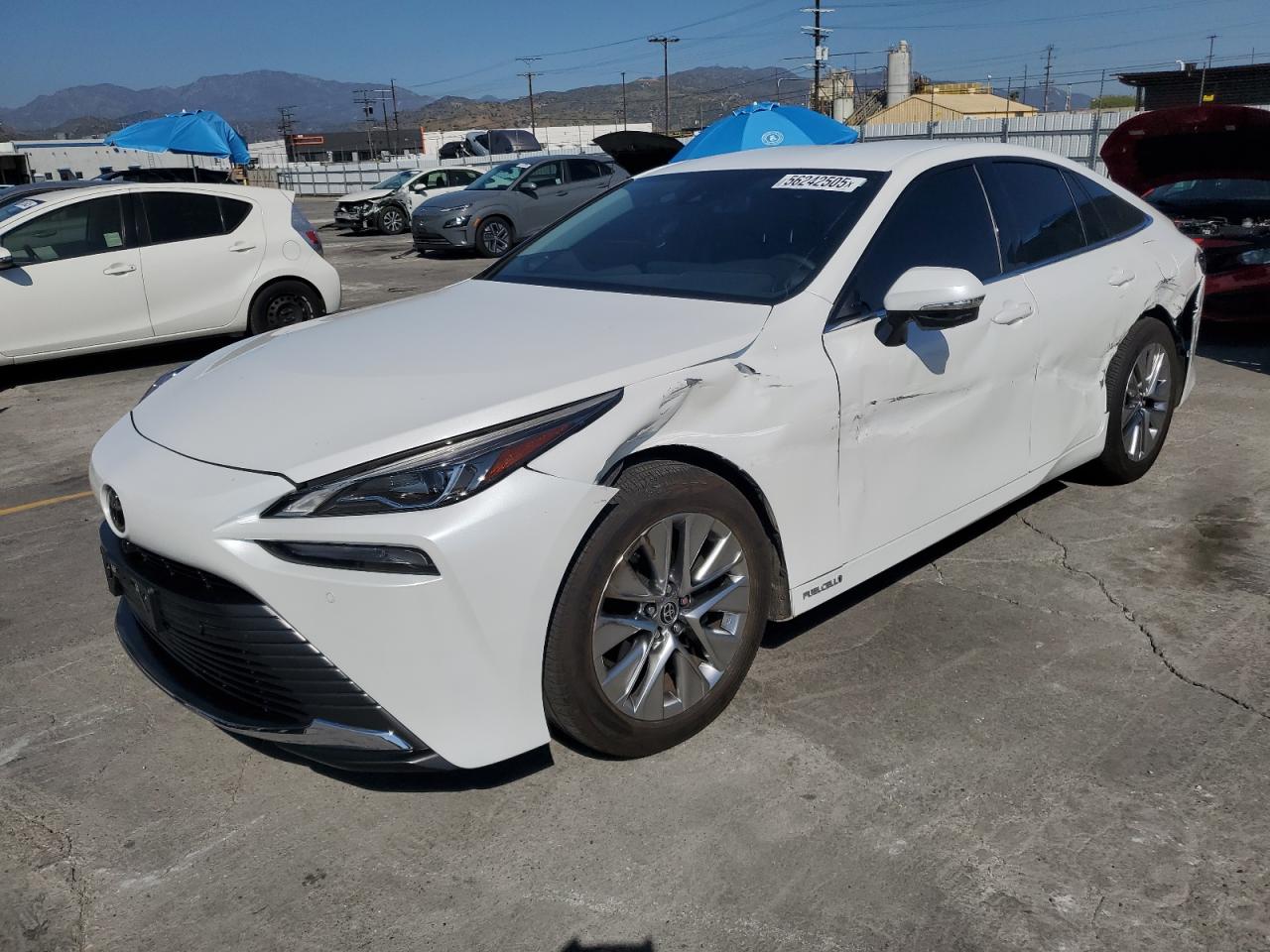 TOYOTA MIRAI XLE  *JTDAAAAAXPA009601*
