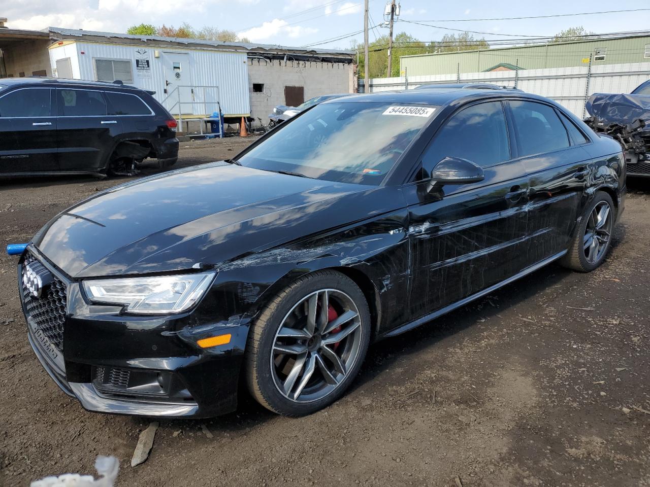 vehicle photo