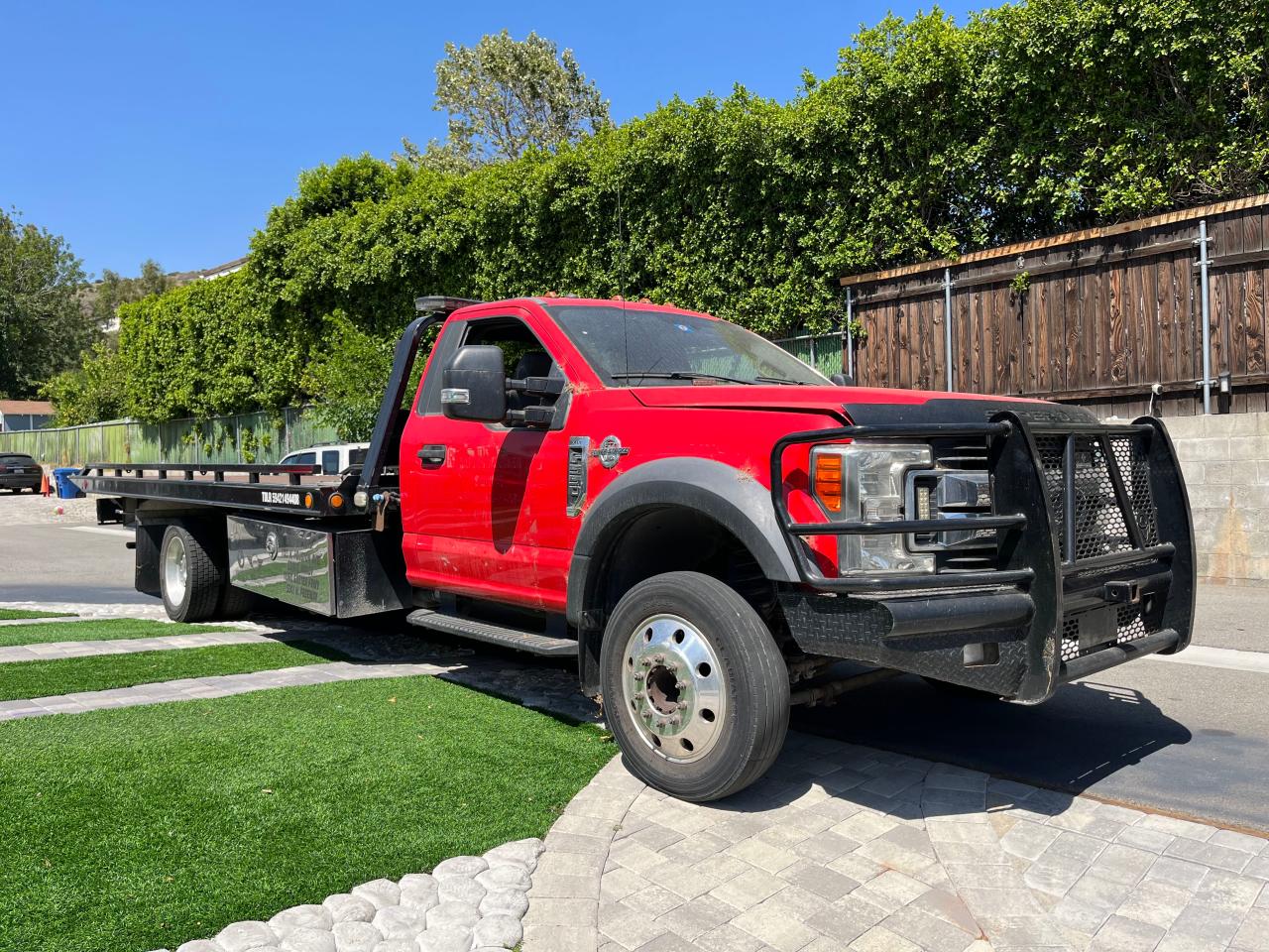 vehicle photo
