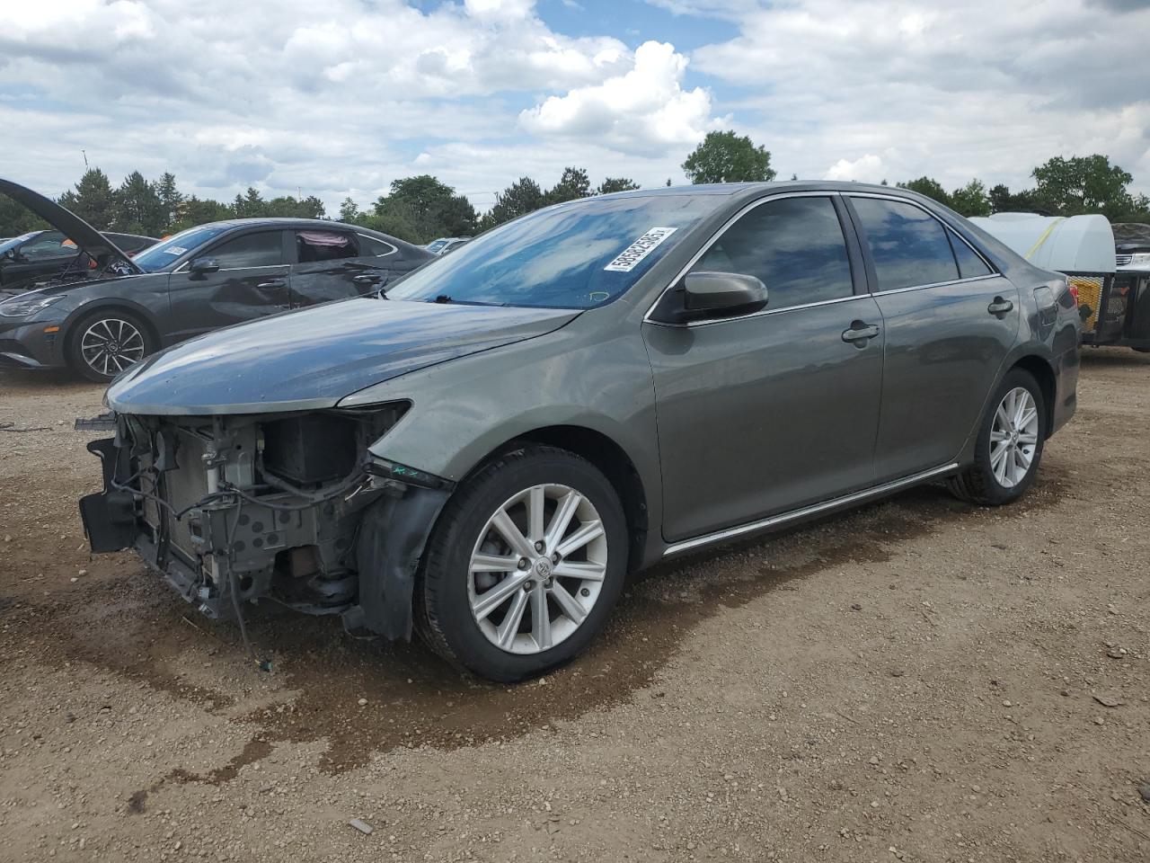 TOYOTA CAMRY L  *4T4BF1FK8ER371141*