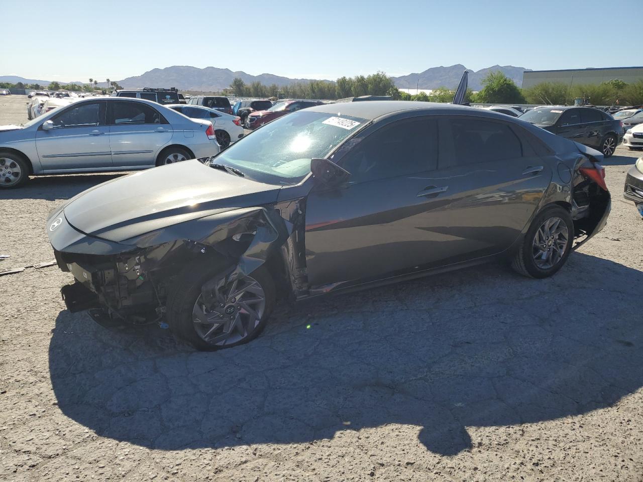 HYUNDAI ELANTRA SE  *KMHLM4DG0RU844007*