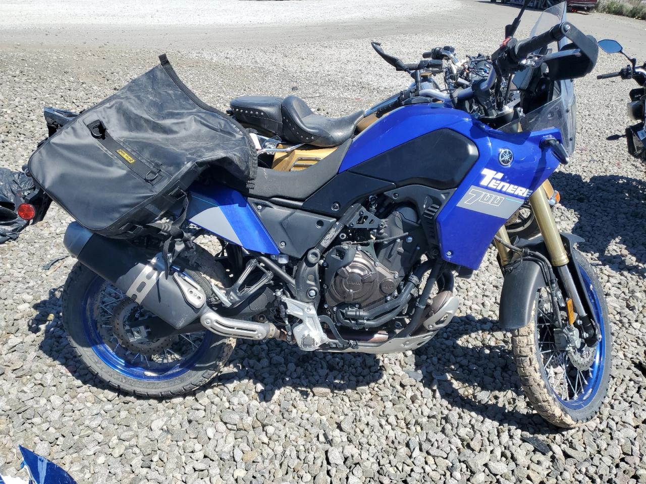 YAMAHA XTZ690   *JYADM12Y2RA006044*