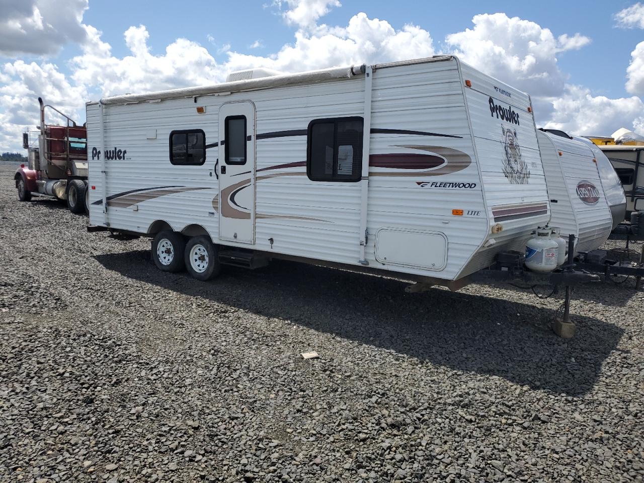 PROWLER TRAV TRAIL   *1EC1B242952486447*