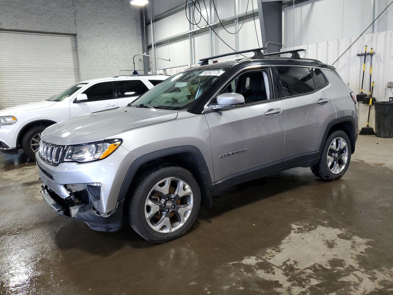 JEEP COMPASS LI  *3C4NJDCB4JT397773*