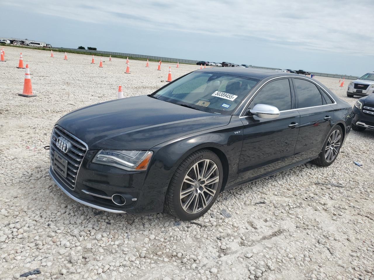 AUDI S8 QUATTRO  *WAUD2AFD9DN019583*