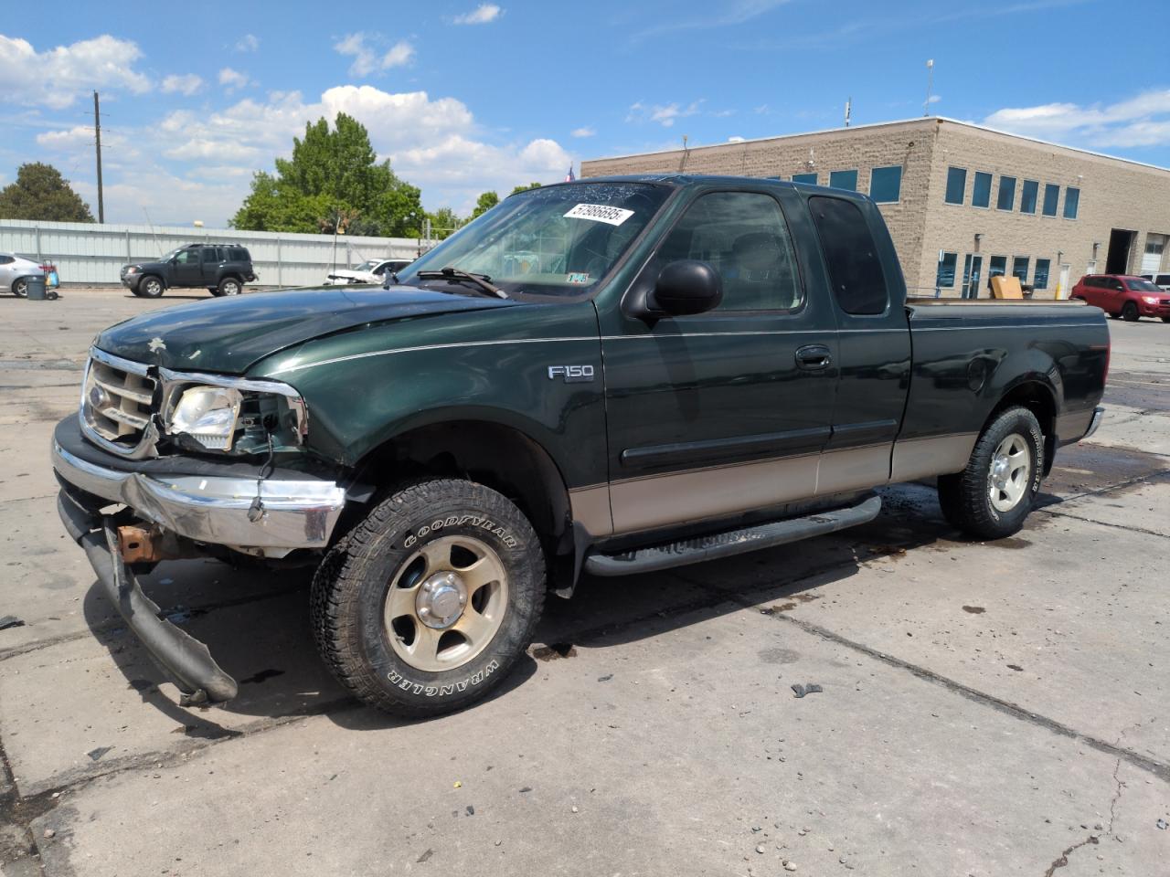 vehicle photo