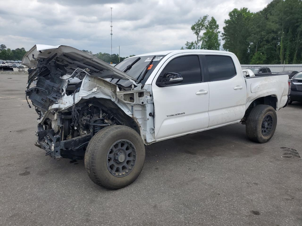 TOYOTA TACOMA DOU  *3TMCZ5AN1JM172837*