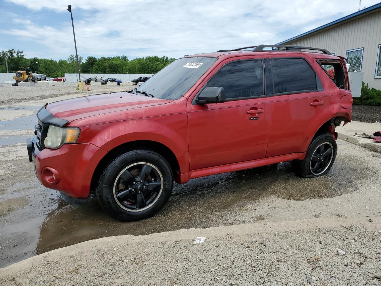 vehicle photo
