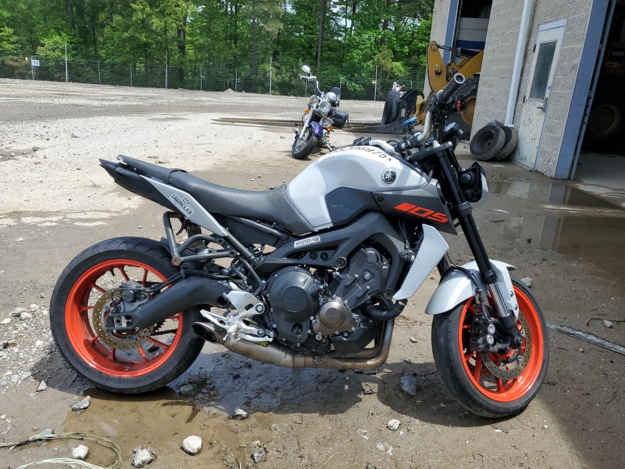 YAMAHA MT09   *JYARN53E0KA006760*