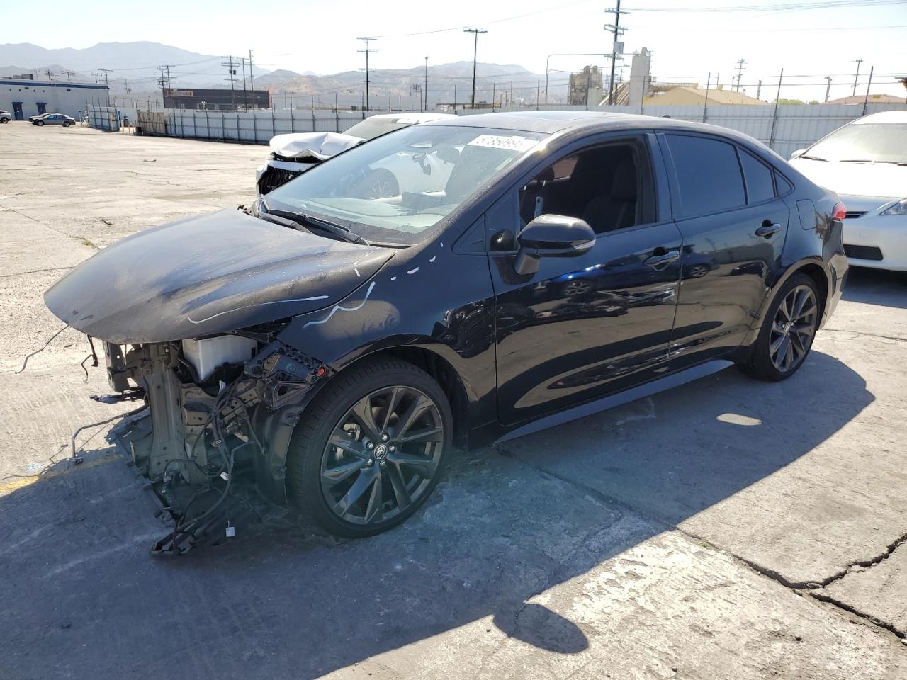 TOYOTA COROLLA LE  *JTDBCMFE3R3046105*