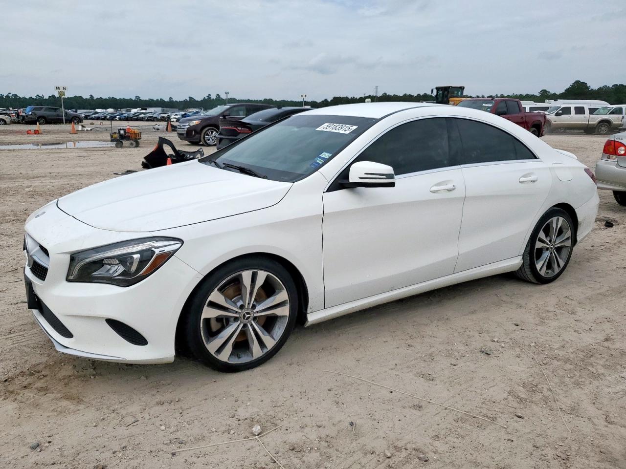 MERCEDES-BENZ CLA-CLASS CLA 250  *WDDSJ4EBXKN751903*