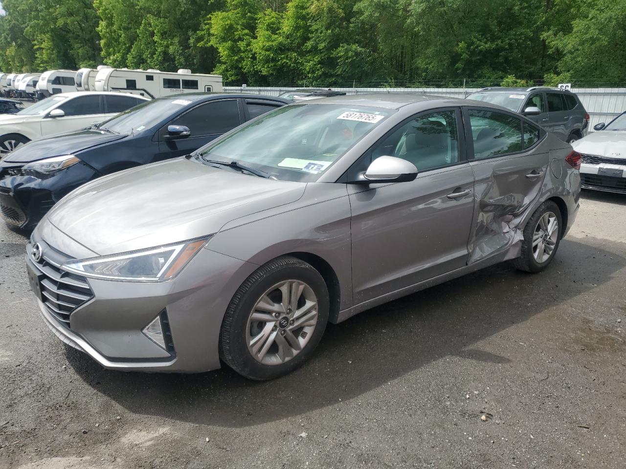 HYUNDAI ELANTRA SE  *KMHD84LF0LU938722*