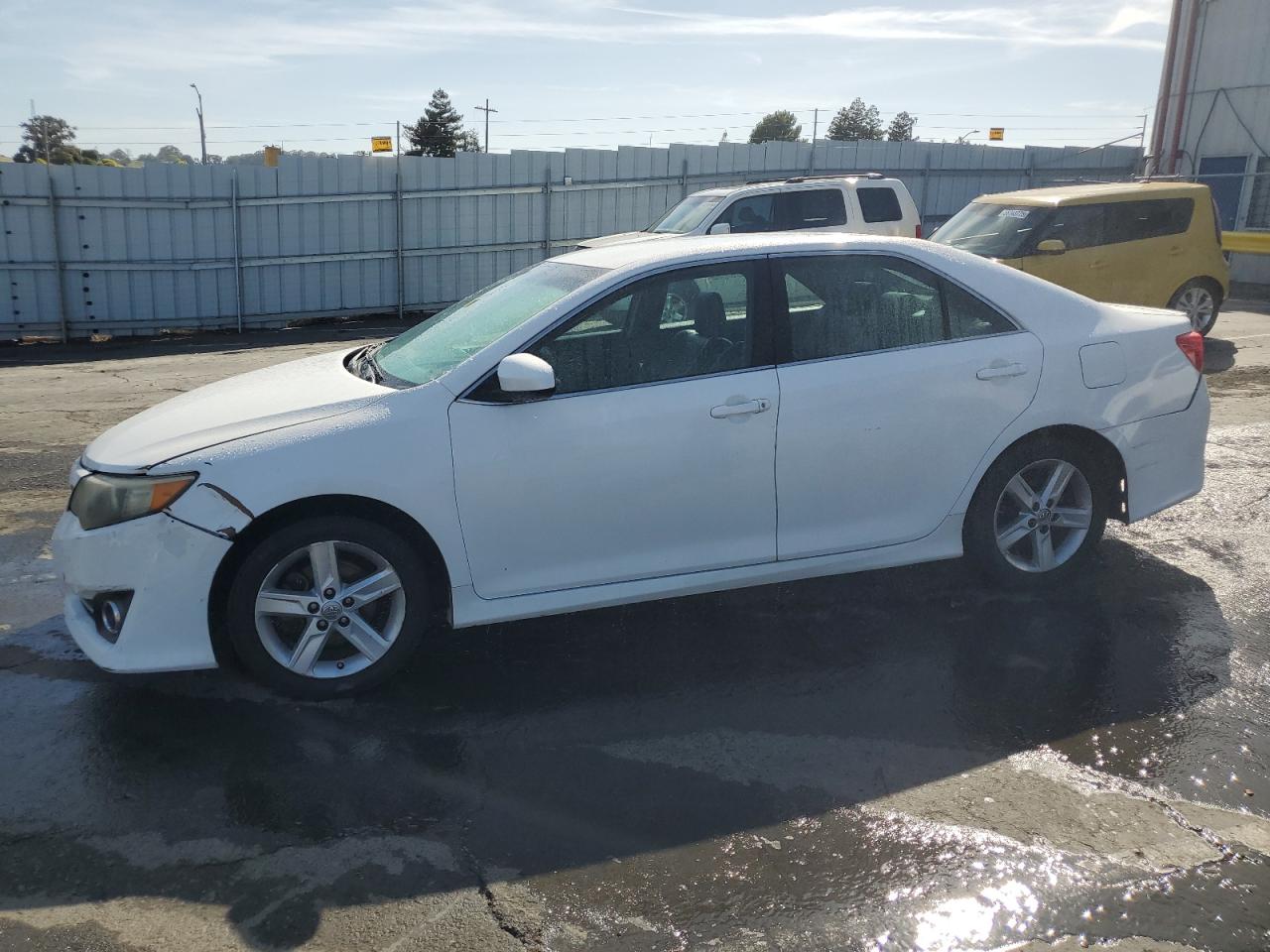 TOYOTA CAMRY L  *4T1BF1FK7EU363008*