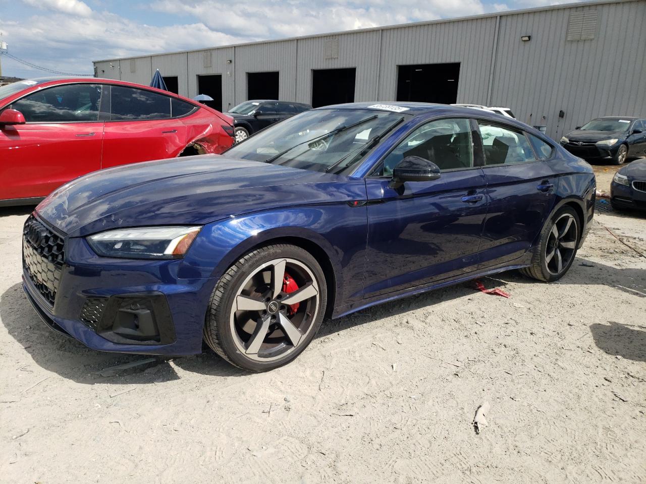 vehicle photo