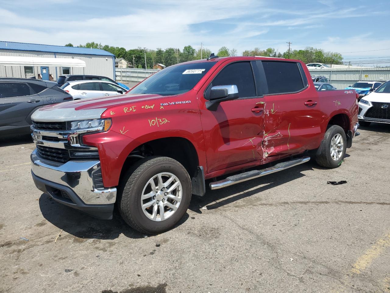 CHEVROLET SILVERADO  *1GCUYDED1KZ113421*