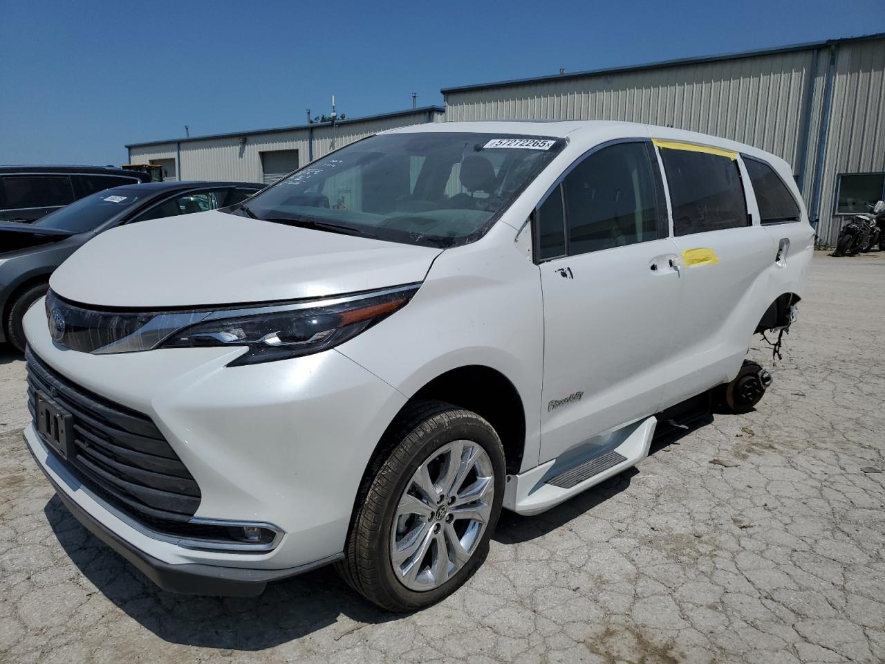 TOYOTA SIENNA LIM  *5TDERKEC1RS199449*