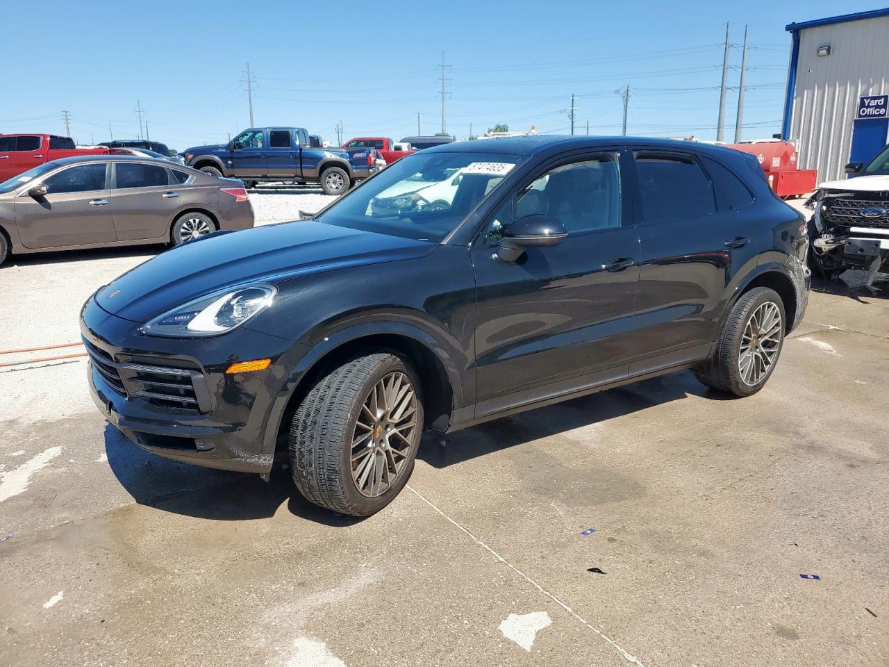 vehicle photo