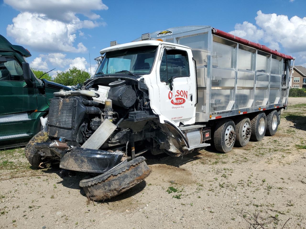 FORD H SERIES H-SERIES A  *1FTYY96D8WVA25783*