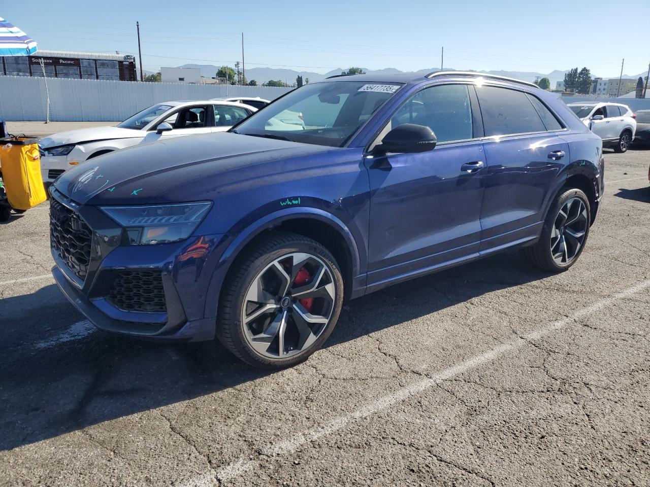 AUDI RS Q8  *WU1ARBF13LD022998*