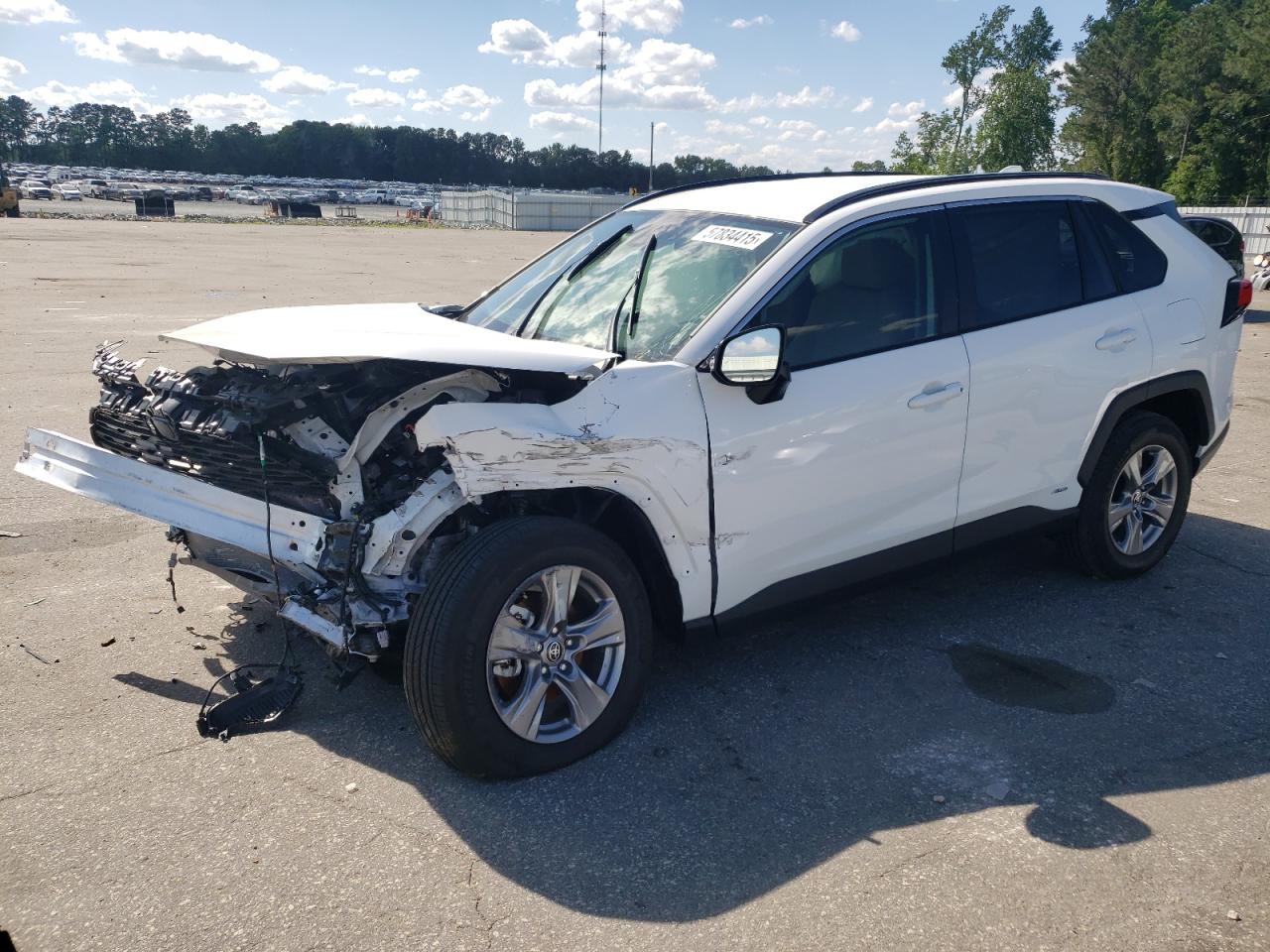 TOYOTA RAV4 XLE  *2T3RWRFV4SW274037*