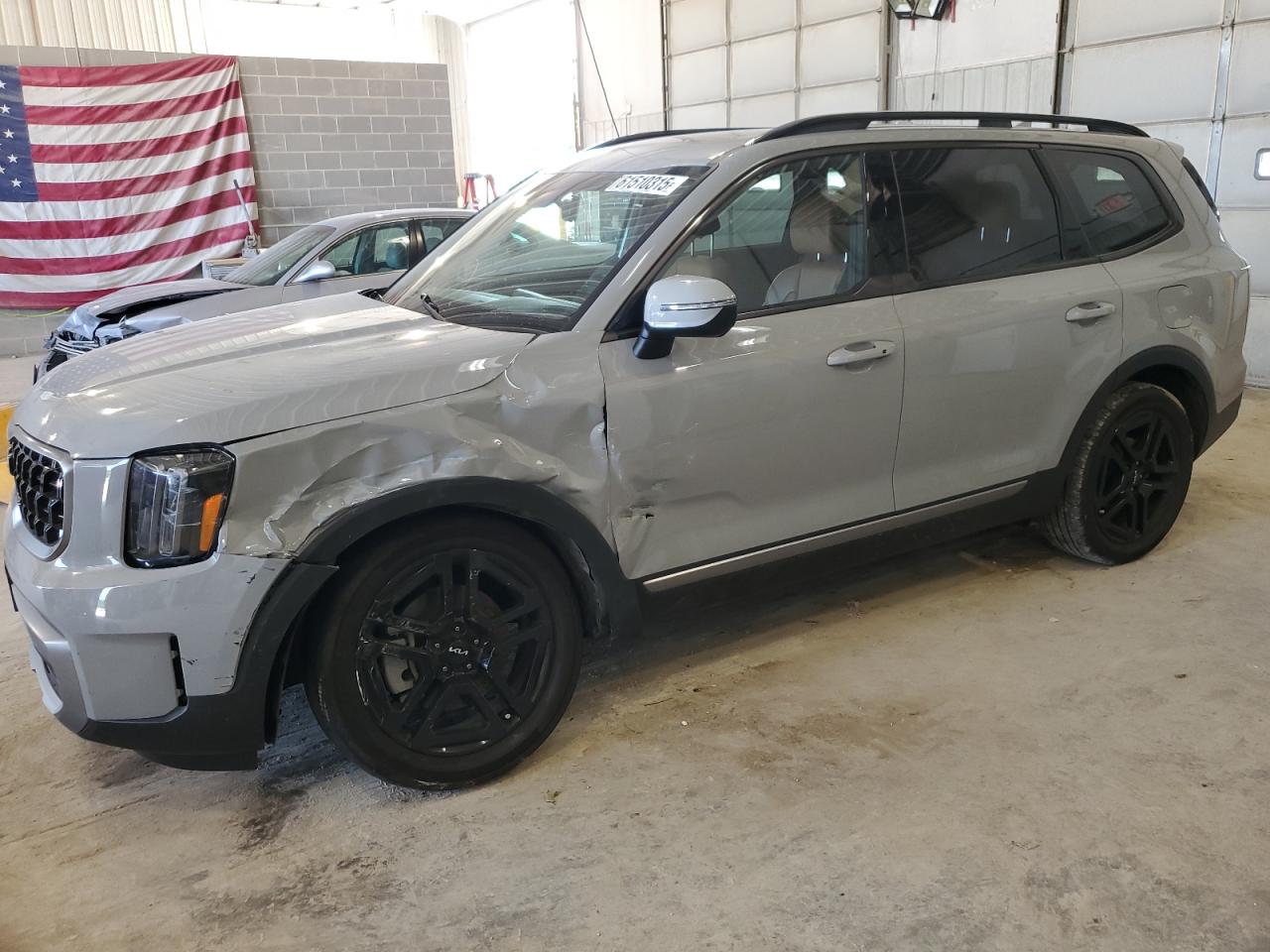 KIA TELLURIDE   *5XYP3DGC2PG377690*