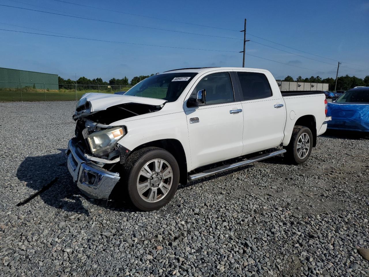 TOYOTA TUNDRA CRE  *5TFGY5F11EX152565*
