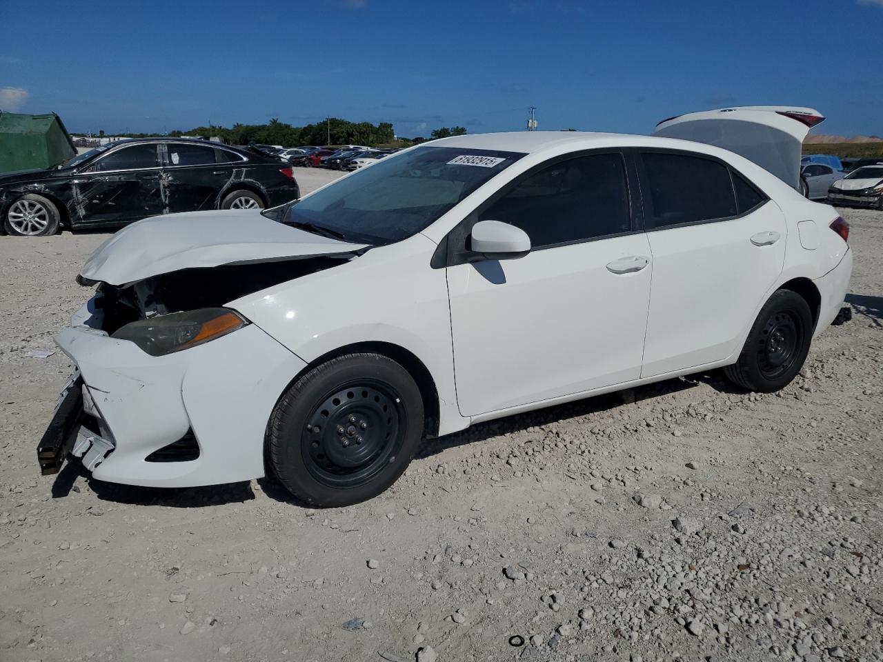 TOYOTA COROLLA L  *5YFBURHE6JP848148*