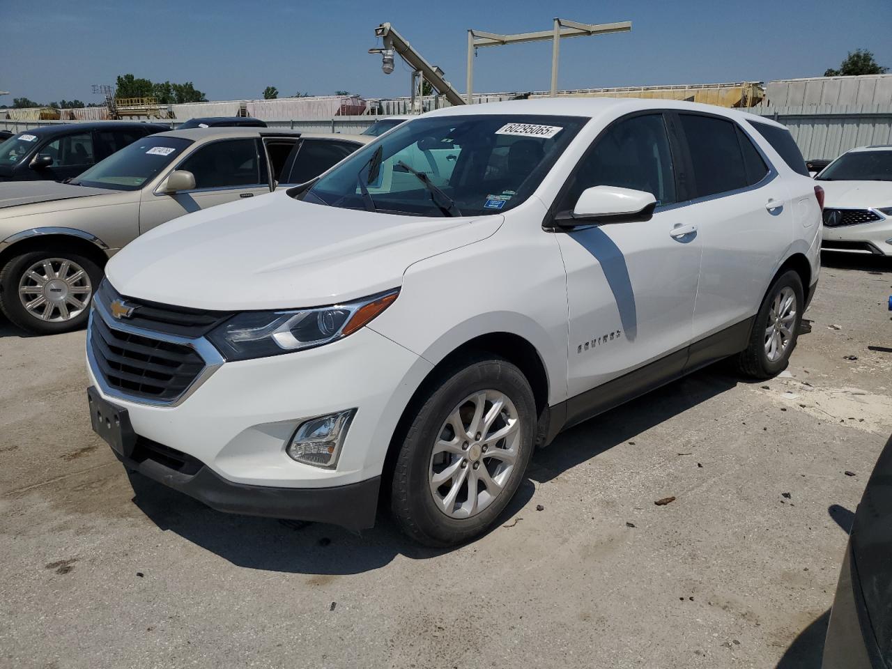 CHEVROLET EQUINOX LT  *3GNAXKEV9ML354356*