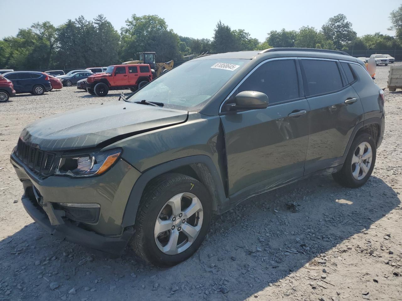 JEEP COMPASS LA  *3C4NJDBBXJT103357*