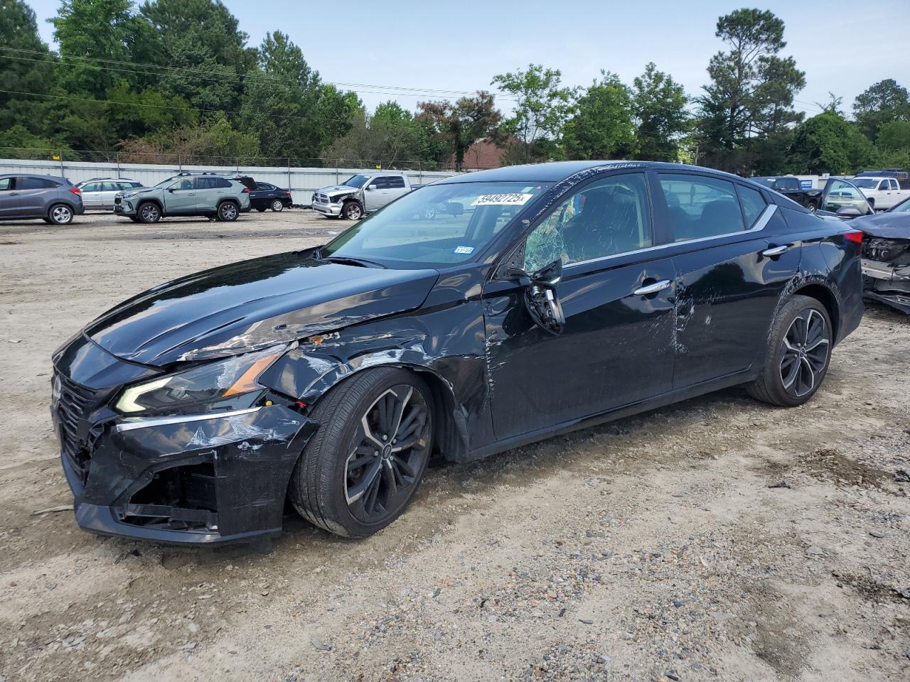 NISSAN ALTIMA SV  *1N4BL4DV4RN327410*