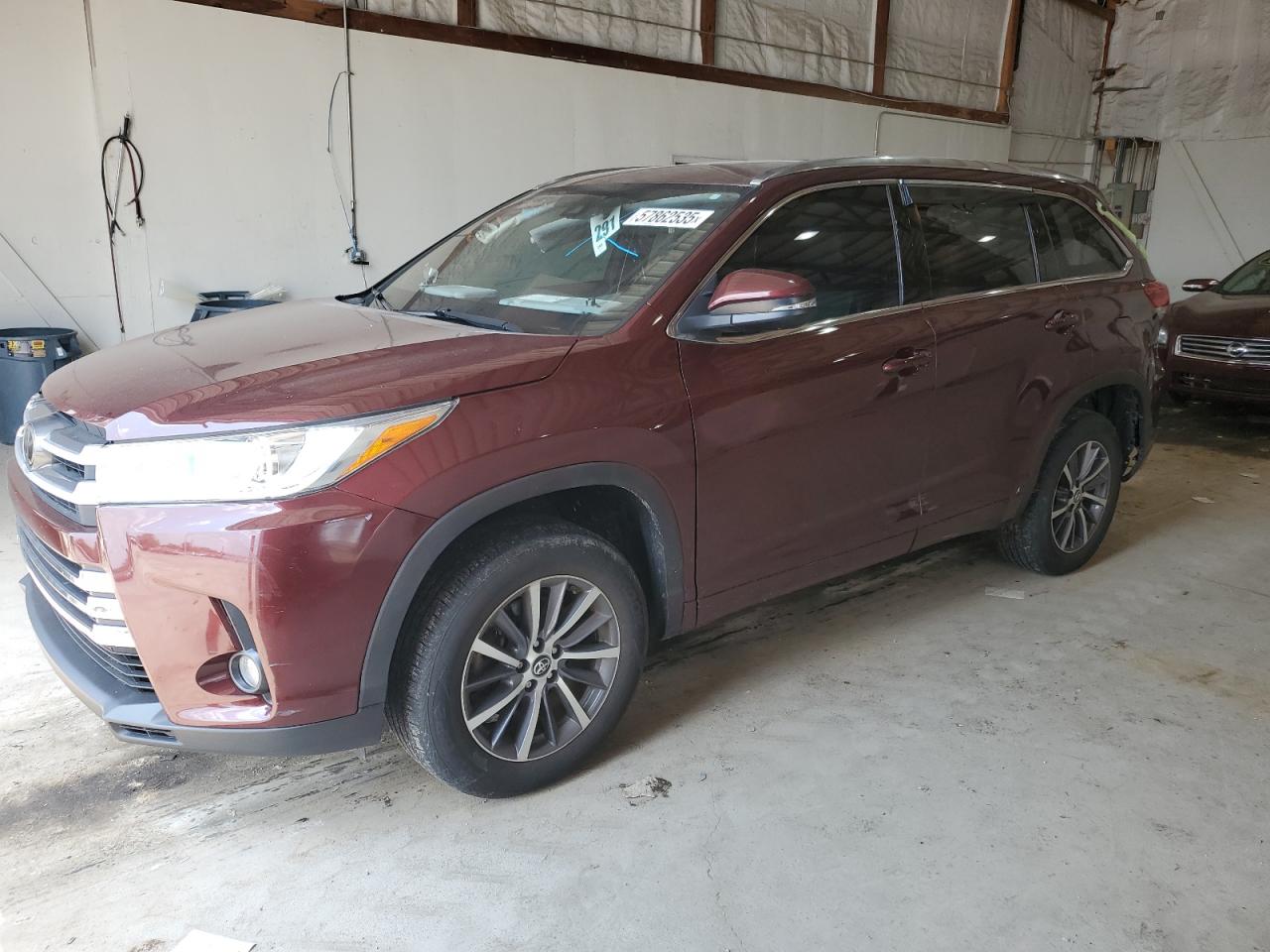 TOYOTA HIGHLANDER   *5TDKZRFH5JS267732*