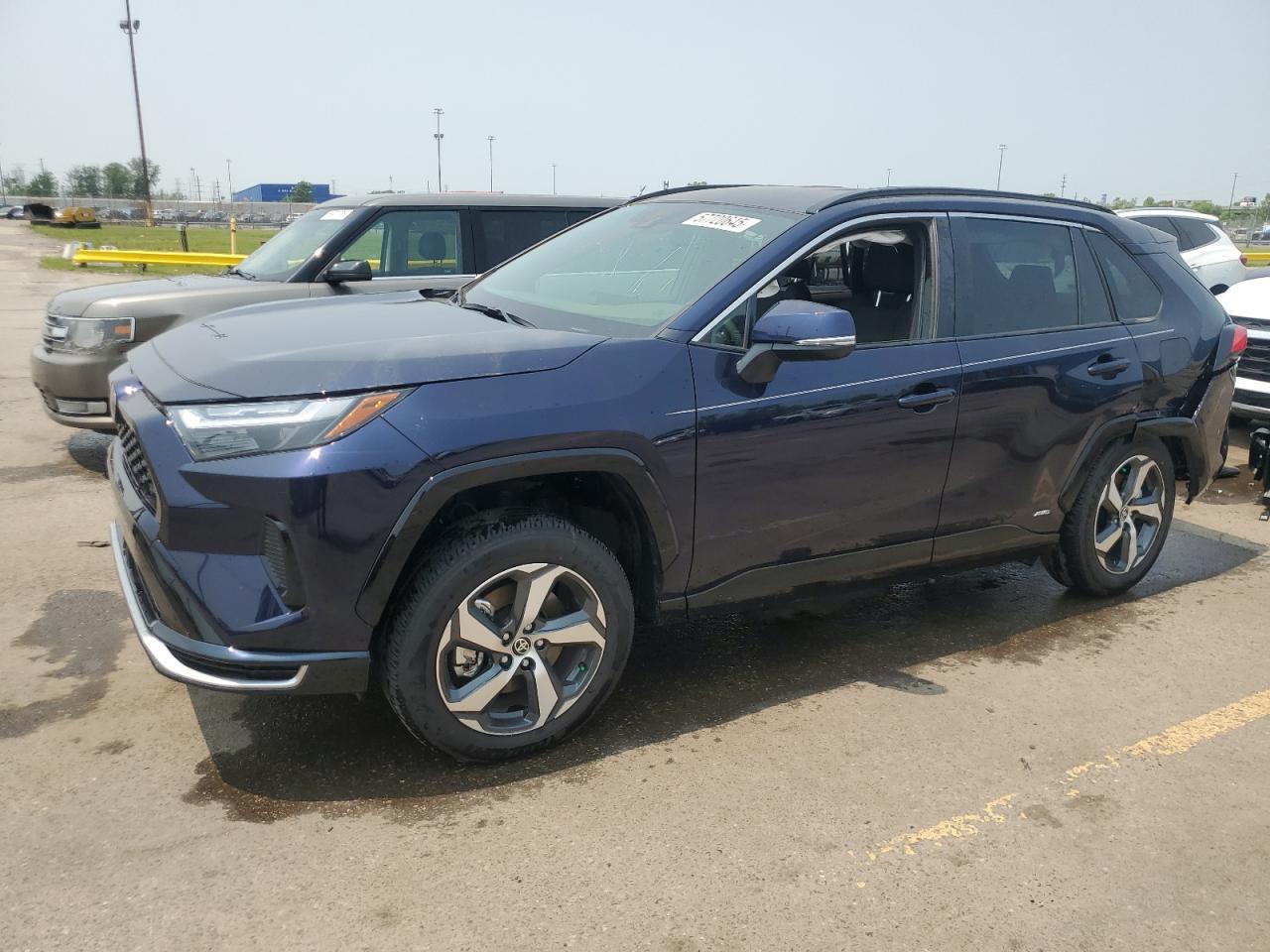 TOYOTA RAV4 SE  *JTMCB3FV0SD245033*
