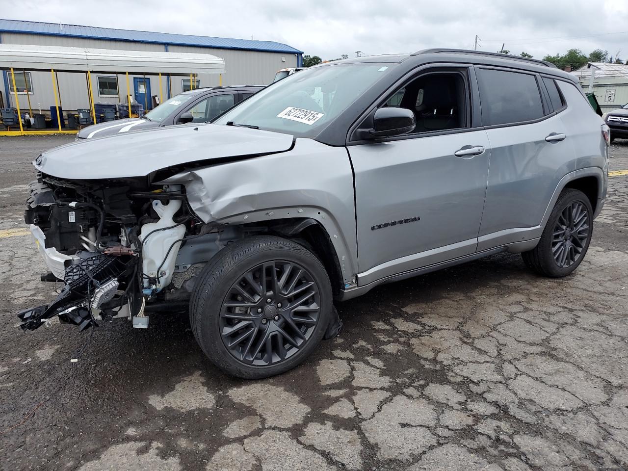 JEEP COMPASS LI  *3C4NJDCB4NT157483*