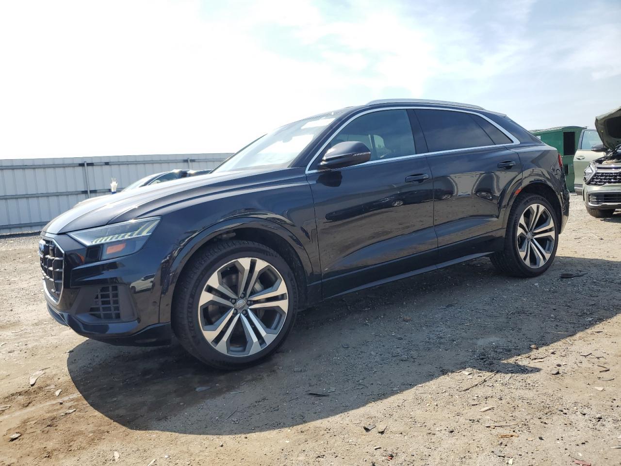 AUDI Q8 PRESTIG  *WA1CVAF1XKD035607*