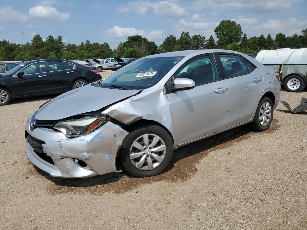 TOYOTA COROLLA L  *5YFBURHE4FP221343*