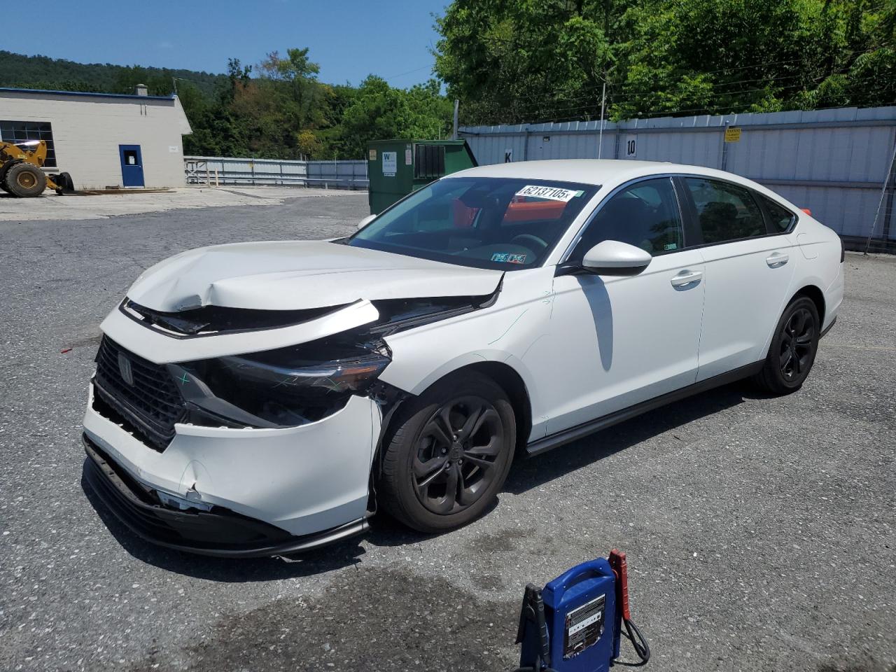 HONDA ACCORD LX  *1HGCY1F26RA009380*