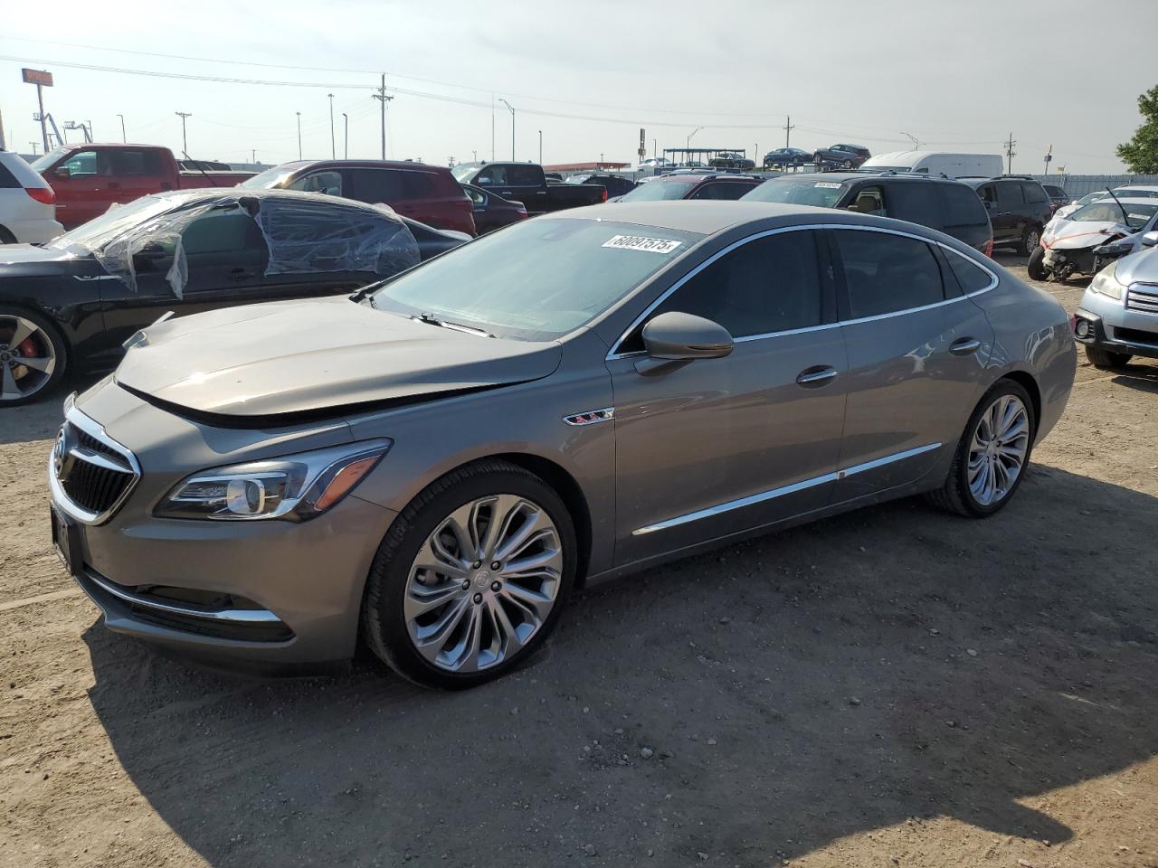 BUICK LACROSSE P  *1G4ZR5SS1HU188696*