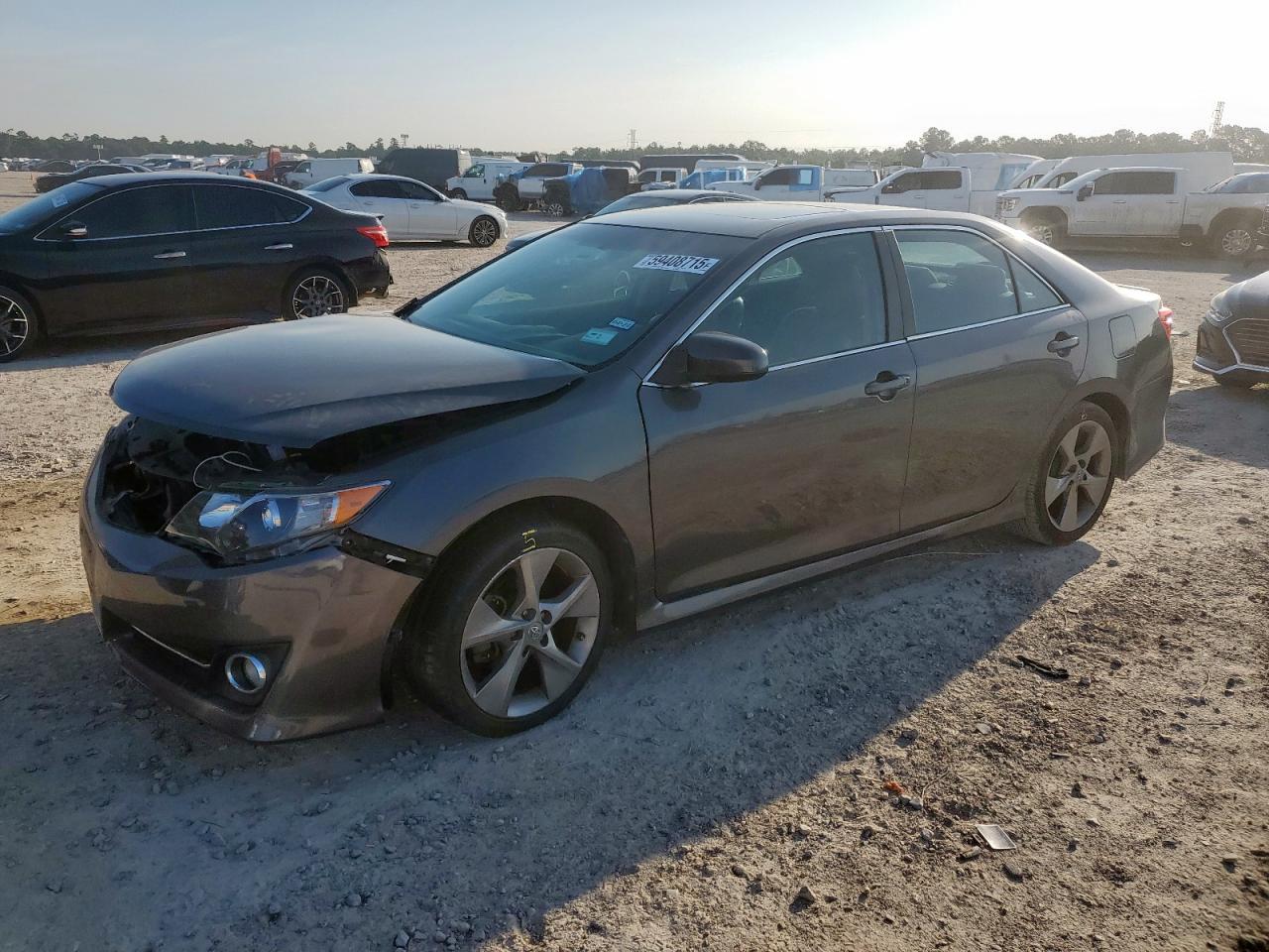 TOYOTA CAMRY L  *4T1BF1FK0EU823321*