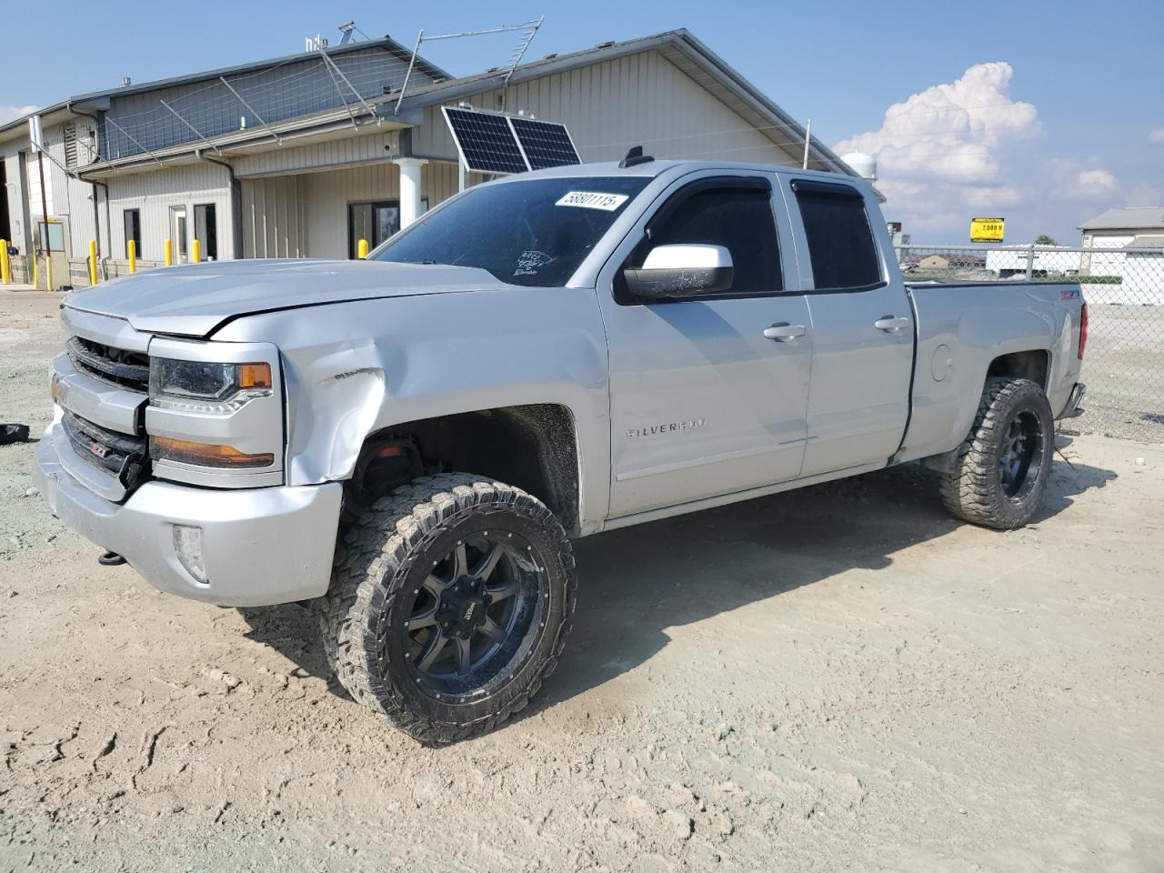 CHEVROLET SILVERADO  *1GCVKREH3HZ115640*