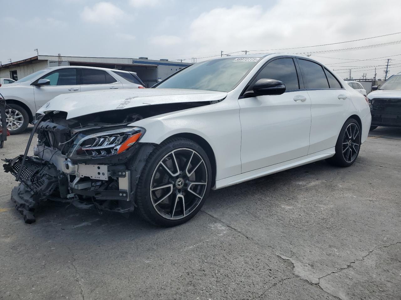 MERCEDES-BENZ C-CLASS C 300  *W1KWF8DB2LR574043*