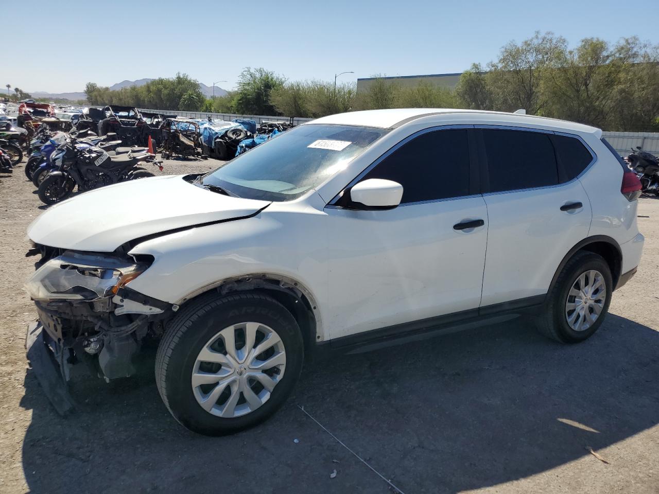 NISSAN ROGUE S  *KNMAT2MT2HP518738*