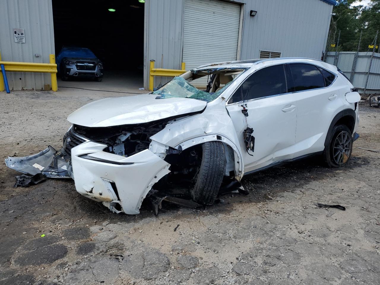 LEXUS NX 300 BAS  *JTJBARBZXJ2161397*