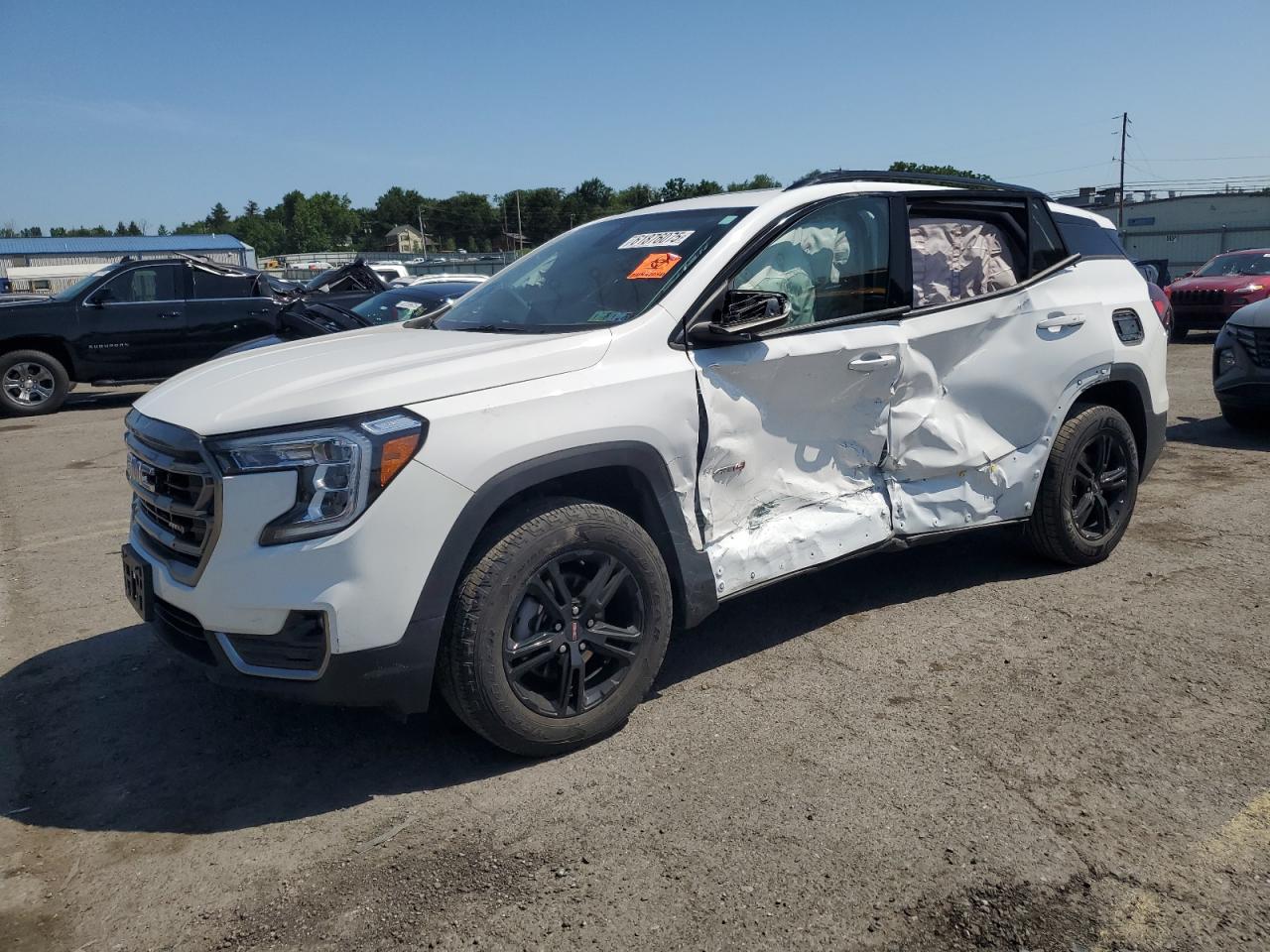 vehicle photo