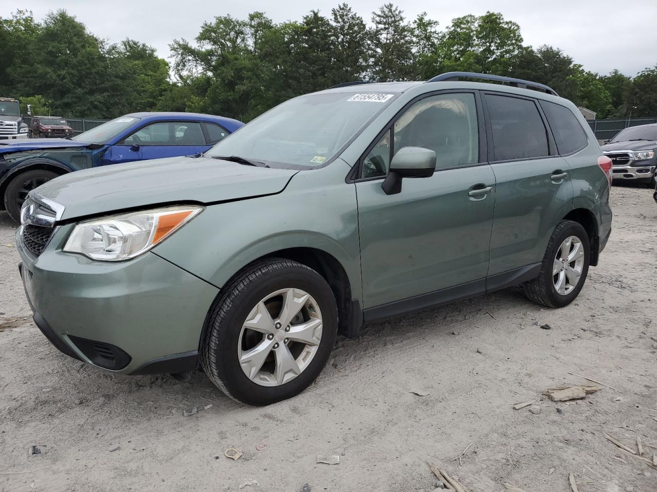 SUBARU FORESTER 2  *JF2SJADC0FH817996*