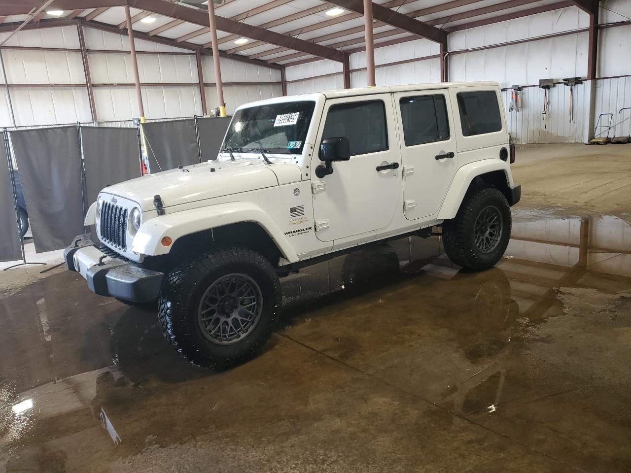 JEEP WRANGLER U  *1C4HJWEG0FL560973*