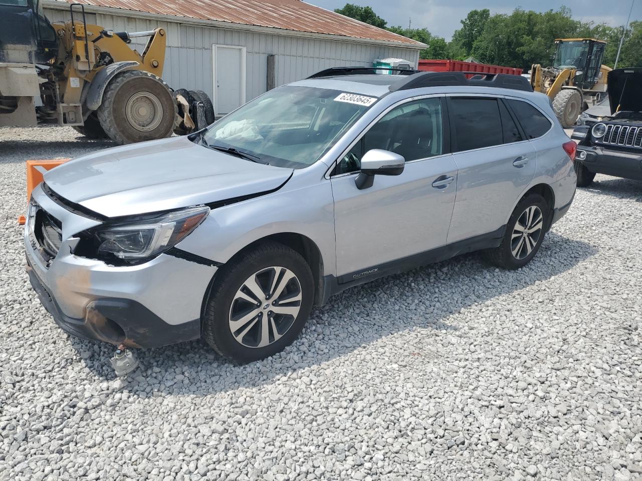 SUBARU OUTBACK 3.  *4S4BSENC1J3232895*