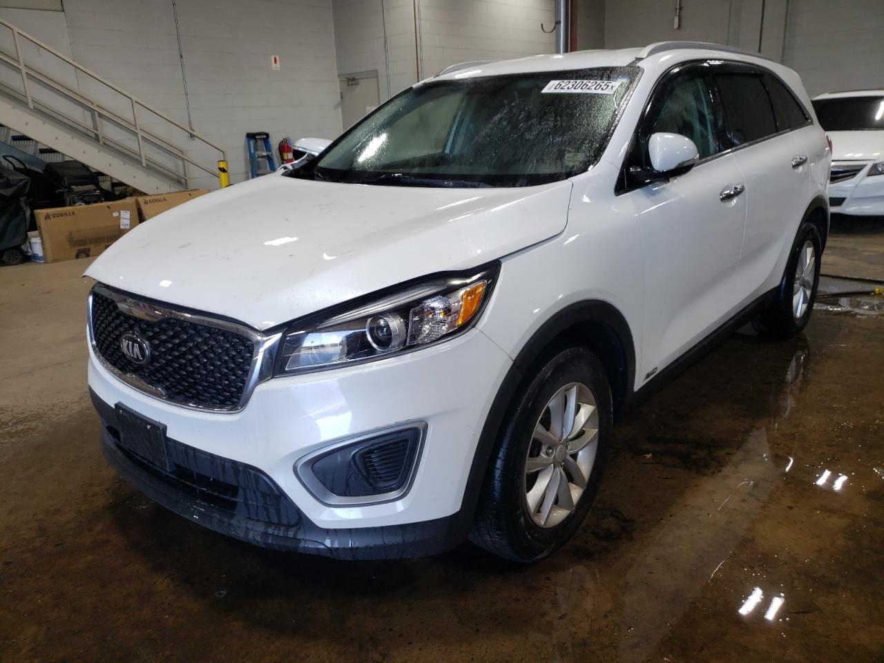 KIA SORENTO LX  *5XYPGDA34GG155746*